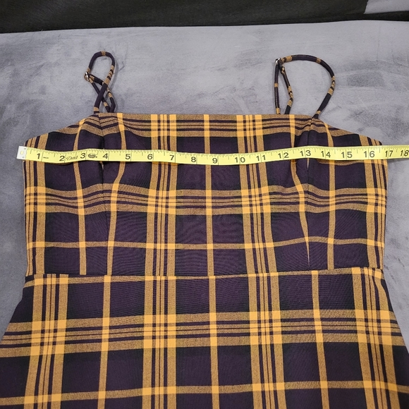 Aritzia Isabelle Women's Gingham Plaid Mini Dress Size 6 - Picture 3 of 10